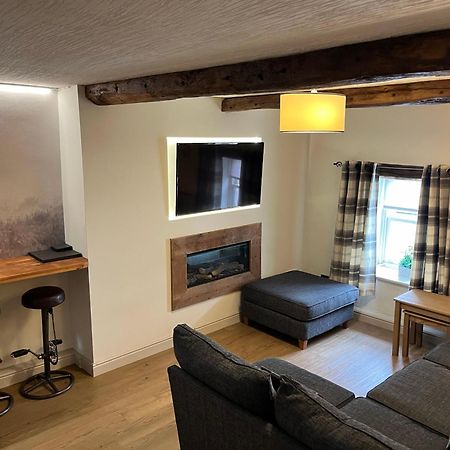 The Old Hay Loft Apartment Kirkby Lonsdale Bagian luar foto
