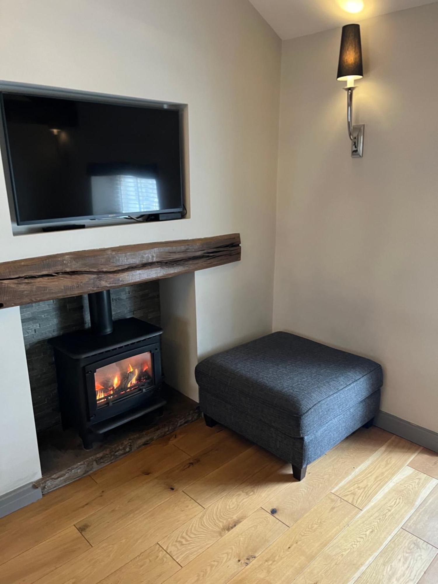 The Old Hay Loft Apartment Kirkby Lonsdale Bagian luar foto